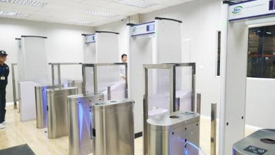 助力工廠工人自檢，如何選擇智能安檢系統(tǒng)？