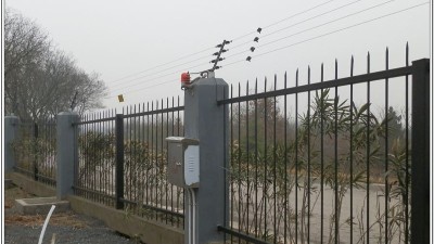 工廠周界為什么需要安裝脈沖電子圍欄？