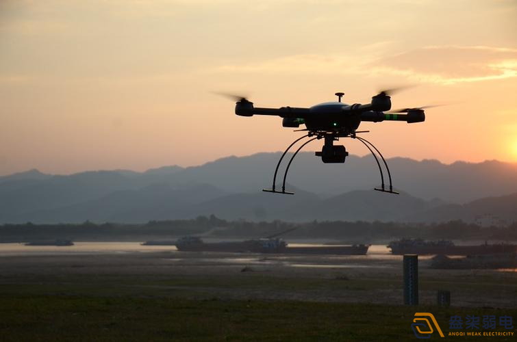 低空無人機(jī)監(jiān)控在工廠應(yīng)用 低空無人機(jī)監(jiān)控在工廠應(yīng)用