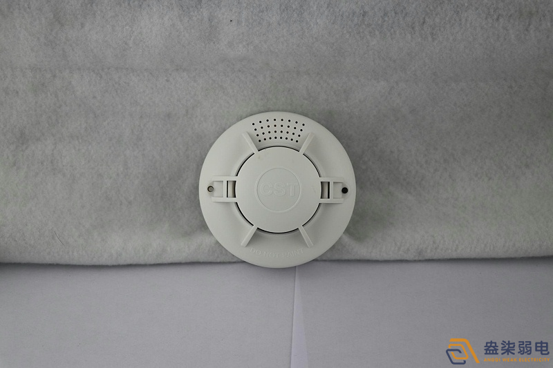 小區(qū)為什么必須安裝煙霧報(bào)警器？